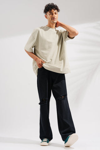 Classic distressed men's straight jeans